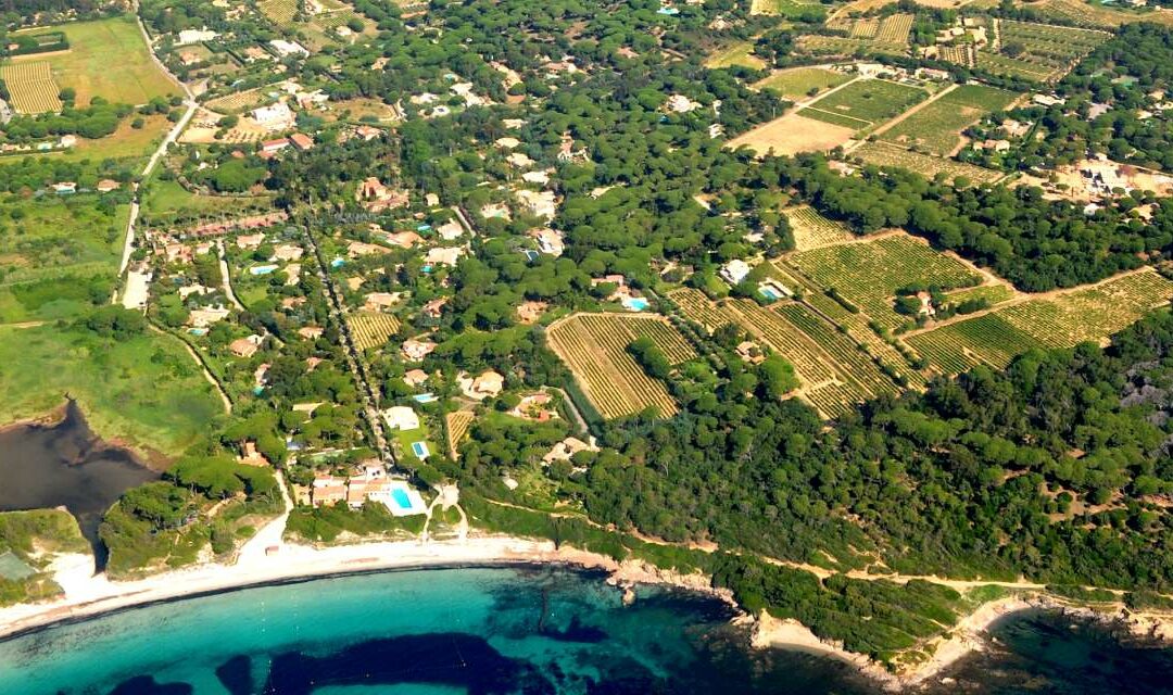 Entdeckung der Strände von Saint-Tropez