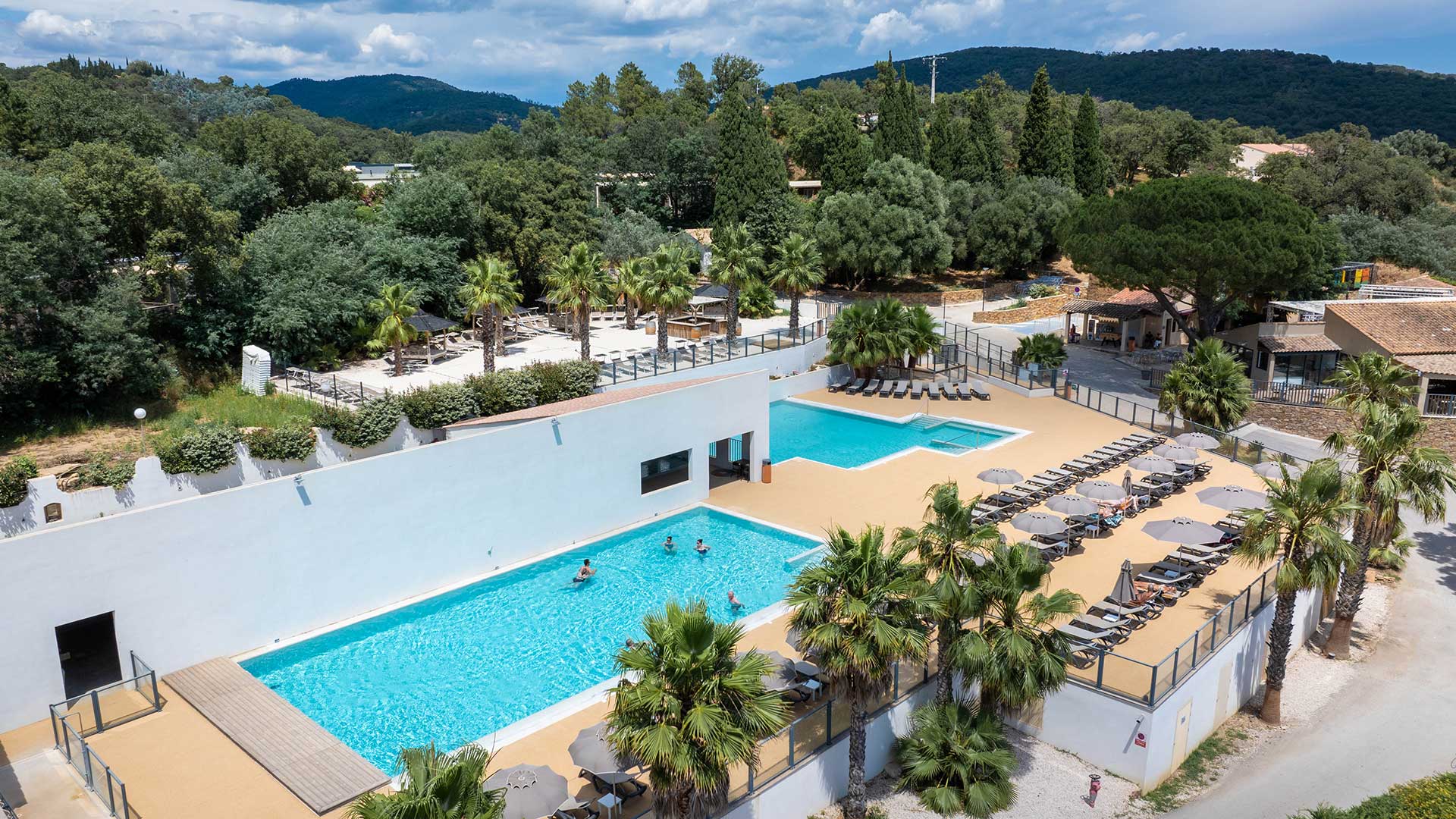 piscine camping Grimaud